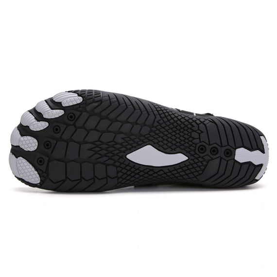 Men Women Water Shoes Barefoot Quick Dry Aqua Sports Shoes - Black Size EU44 = US9