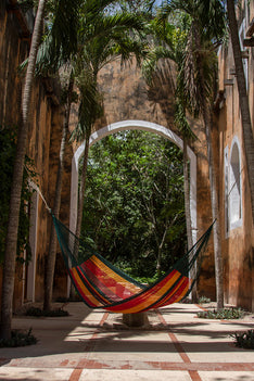 The out and about Mayan Legacy hammock Doble Size in Imperial colour